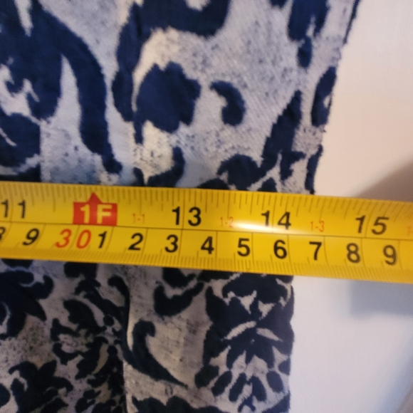 Julia Jordan Blue Paisley midi dress size 10 with cutouts on the back - Picture 7 of 16